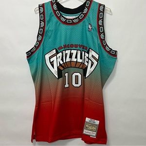 New Vancouver Grizzlies Mike Bibby Mitchell & Ness